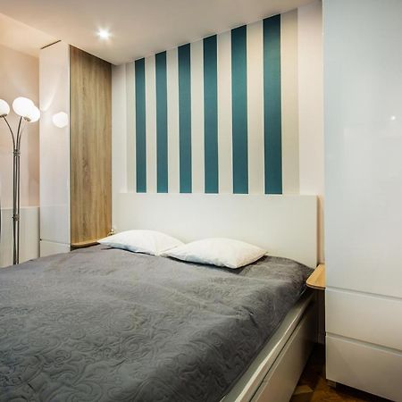 Apartament W Centrum II ウストカ エクステリア 写真