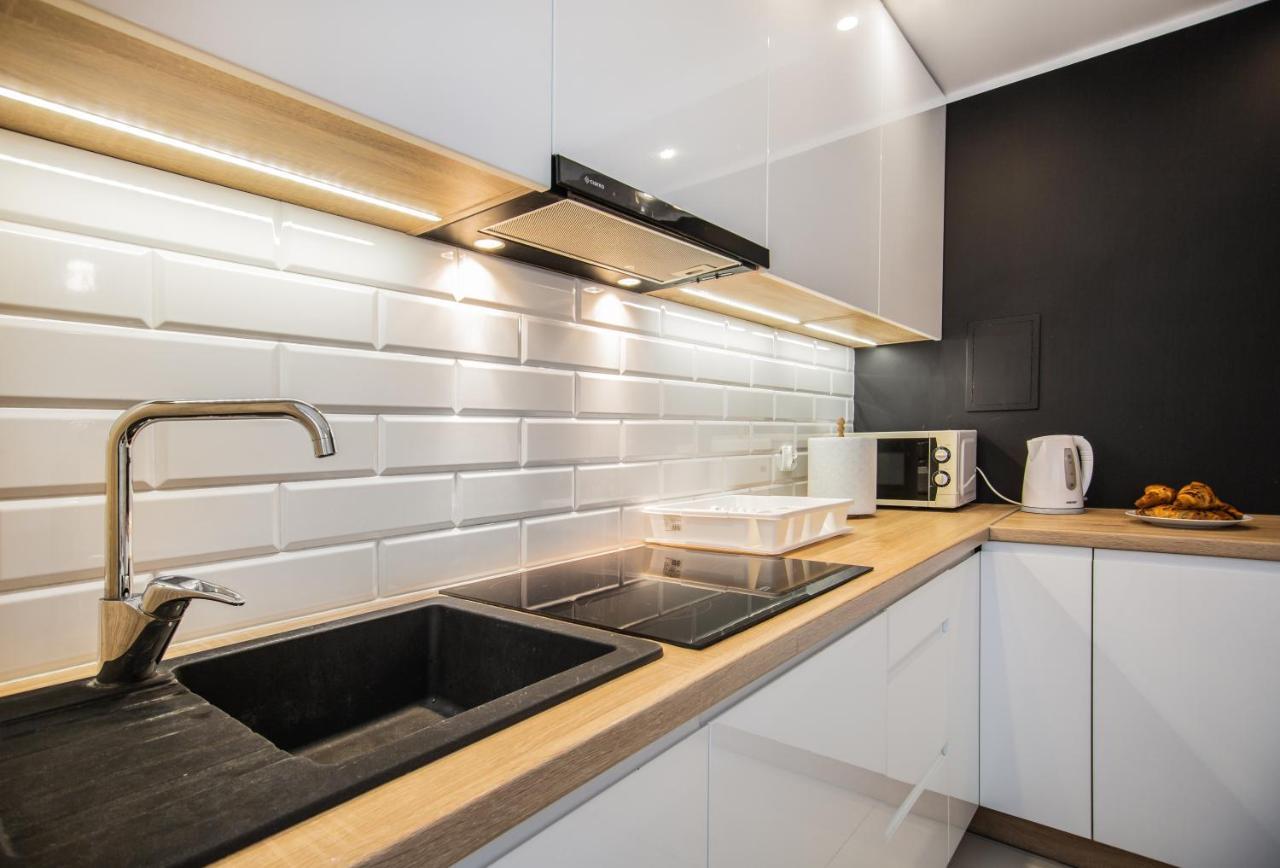 Apartament W Centrum II ウストカ エクステリア 写真