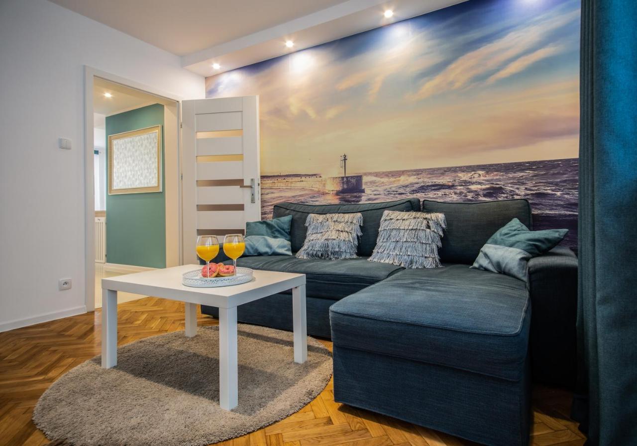 Apartament W Centrum II ウストカ エクステリア 写真