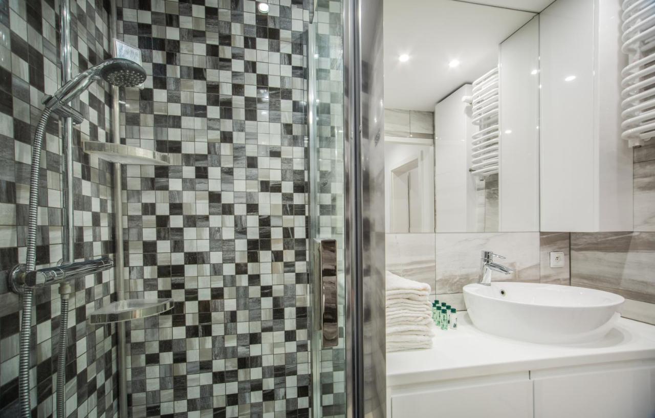 Apartament W Centrum II ウストカ エクステリア 写真